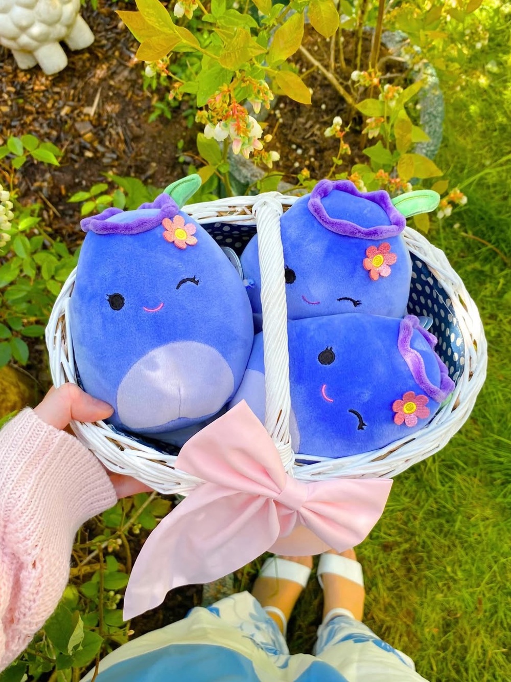 Bluby the Blueberry Scented Squishmallow bags 5” NWT